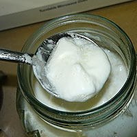 making yogurt at home