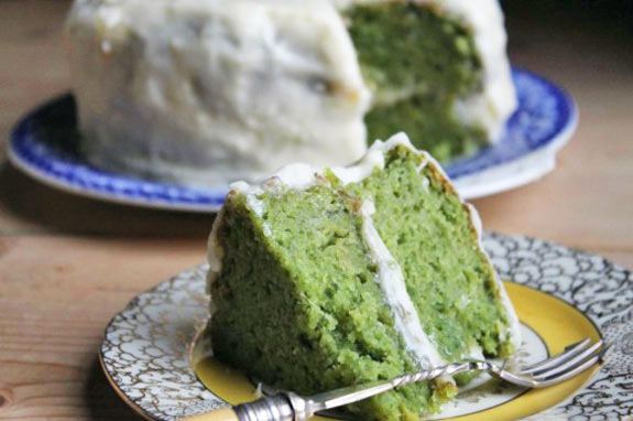 A green cake that is delicate and yummy