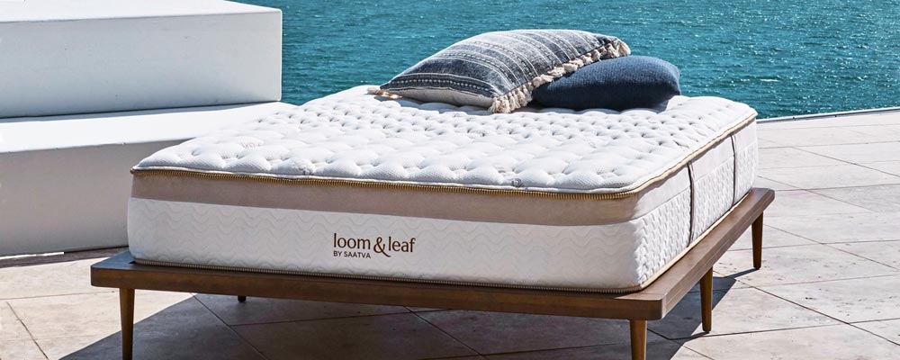 mattress pad for loom and leaf mattress
